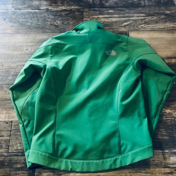 Northface women’s size small! Perfect condition! - Picture 2 of 3